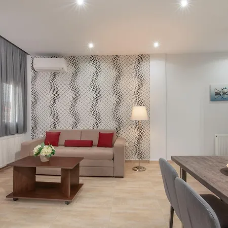 Kamis Casa de Férias Néos Marmarás