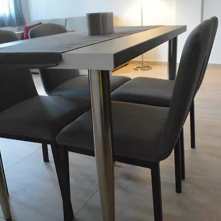 Kamis بيت للعطل